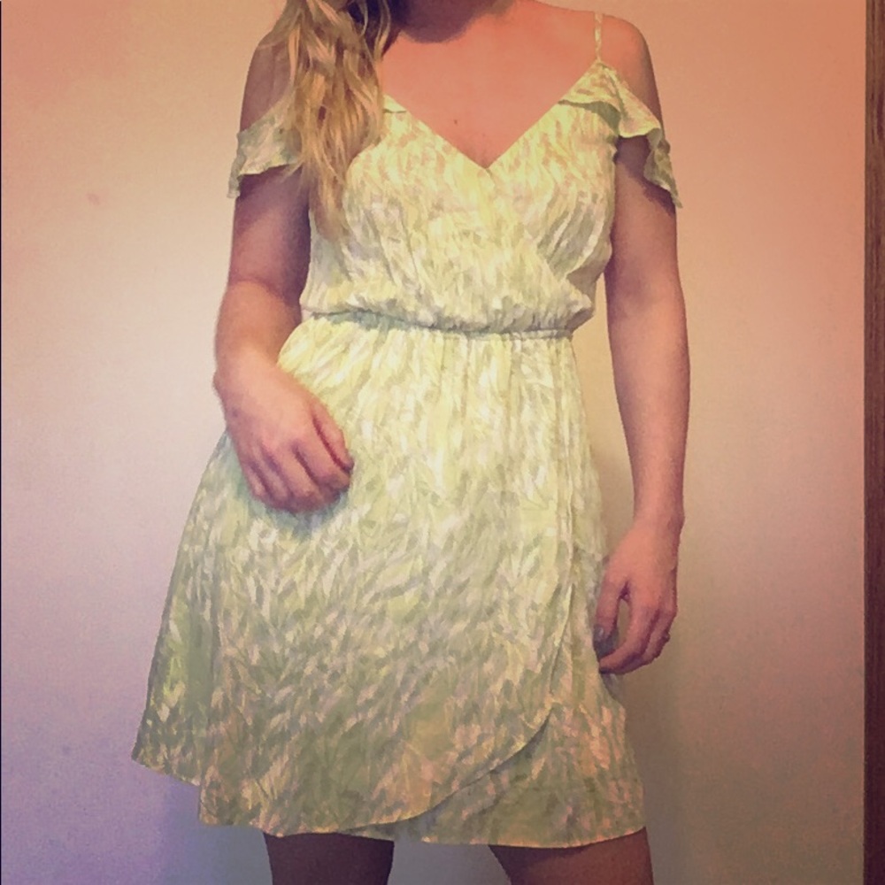 Bcbg generation off the shoulder dress